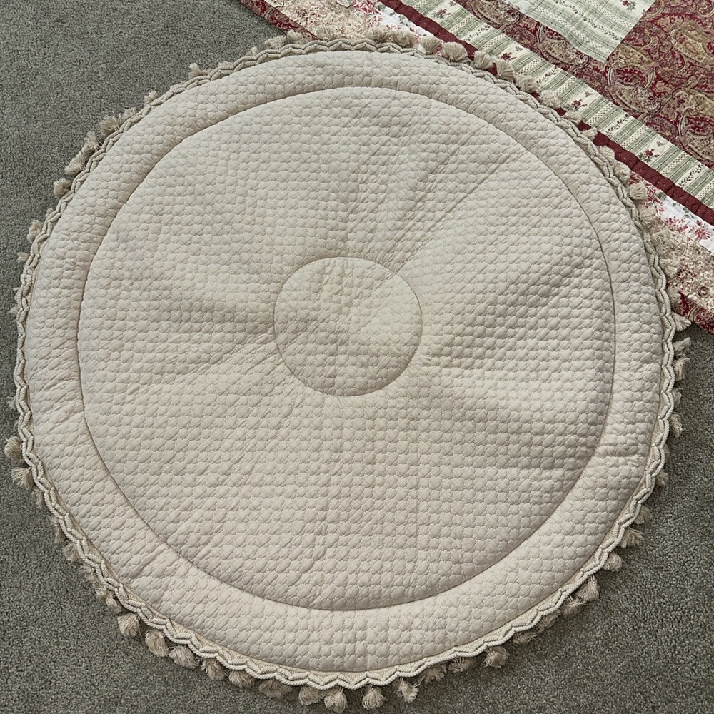 Round Quilted Baby Playmat with Tassels